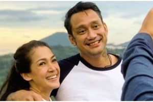 10 Trik menghias kue ala Mieke Amalia, antigagal dan jadi cantik