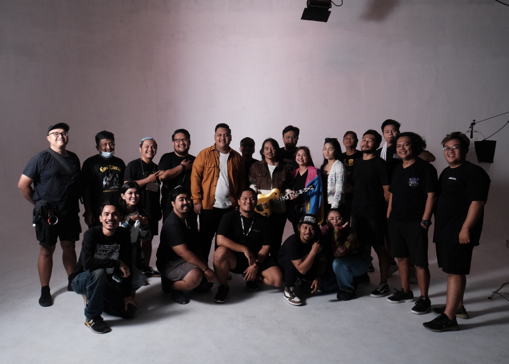 Ndarboy Feat Dewa Budjana bikin lagu bareng judulnya 'Kudu Nangis'