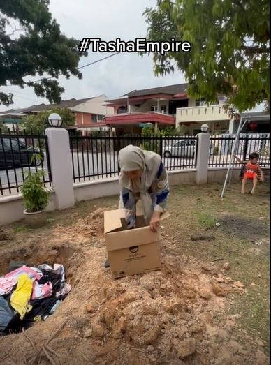 Kisah mantan pramugari mantap hijrah ini viral, kubur baju masa lalu