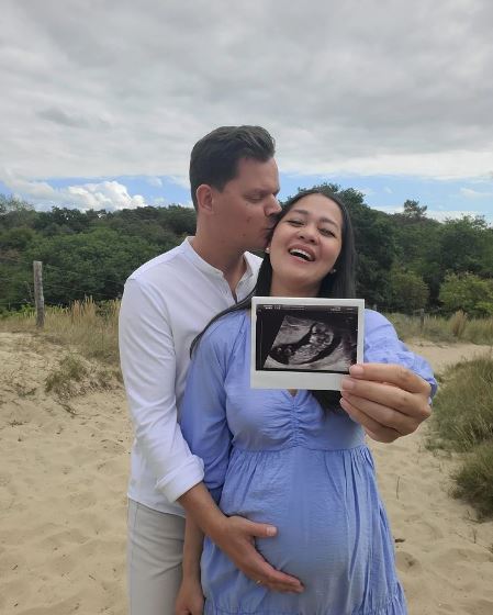 Potret terbaru Gracia Indri di Belanda, umumkan kehamilan anak pertama