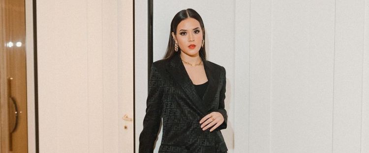 Rahasia Makeup Tahan Keringat Beauty Hacks Viral 2025 Rahasia Makeup Tahan Keringat Beauty Hacks Viral 2025