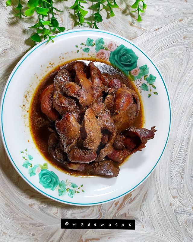 13 Resep olahan hati ayam pedas, lezat, simpel, dan bumbunya nendang
