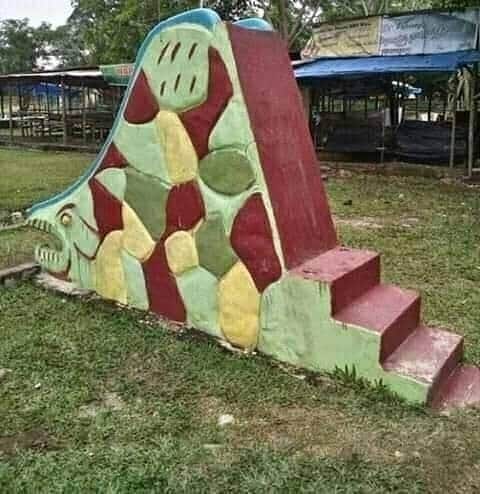 15 Potret desain perosotan ini ada yang salah, bikin mikir mau pakai