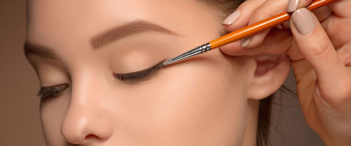 11 Rekomendasi eyeliner lokal harga di bawah Rp 150 ribu