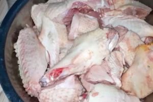 4 Cara sederhana hilangkan bau amis pada daging bebek, antigagal