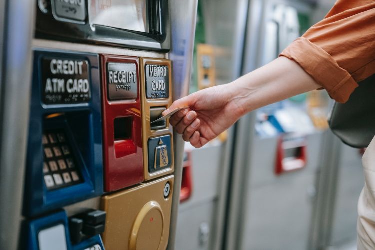 Cara top up GoPay lewat BCA Oneklik, BCA m-Banking BCA, ATM BCA