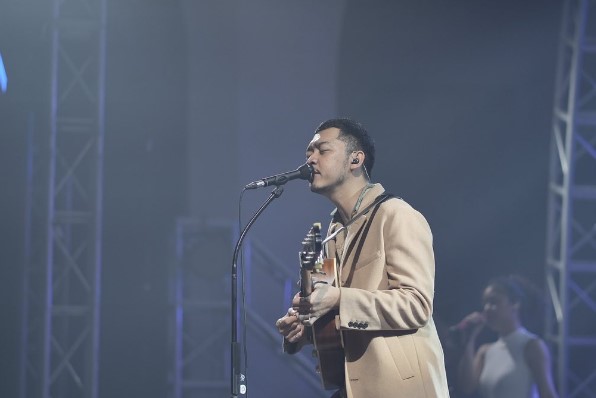 Respons Pamungkas usai aksi tak pantas di panggung, bentuk fan service