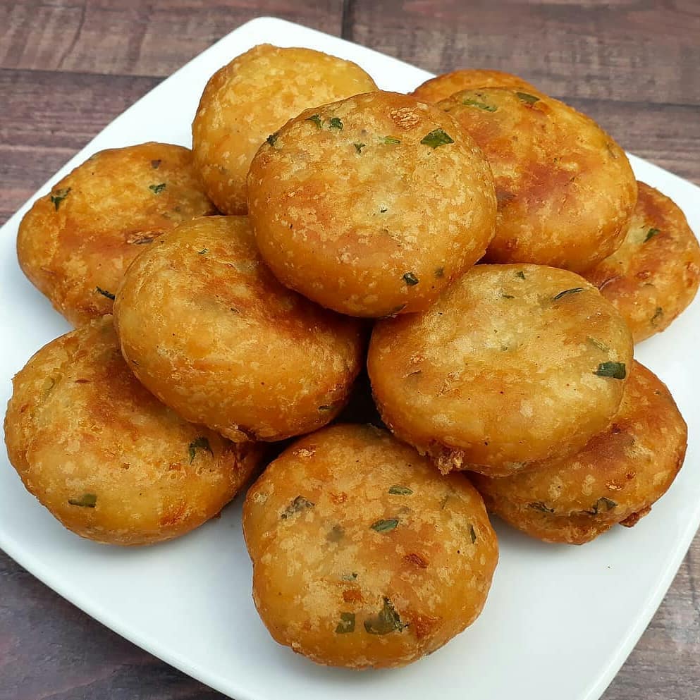 15 Resep olahan singkong jadi aneka gorengan, gurih dan bikin nagih