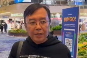 Jelang manggung, Ari Lasso malah ditinggal pesawat di Singapura