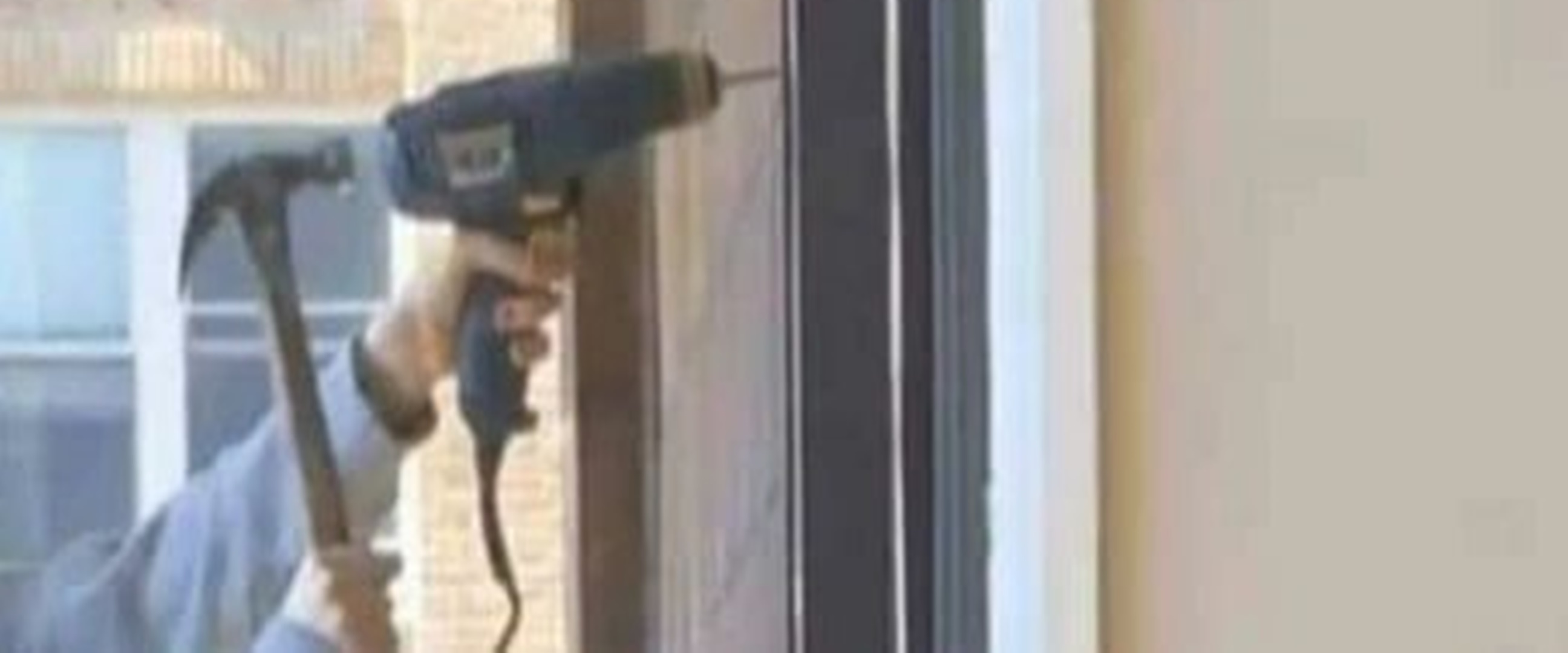 11 Potret lucu kesalahan alat bangunan ini bikin bingung pakainya