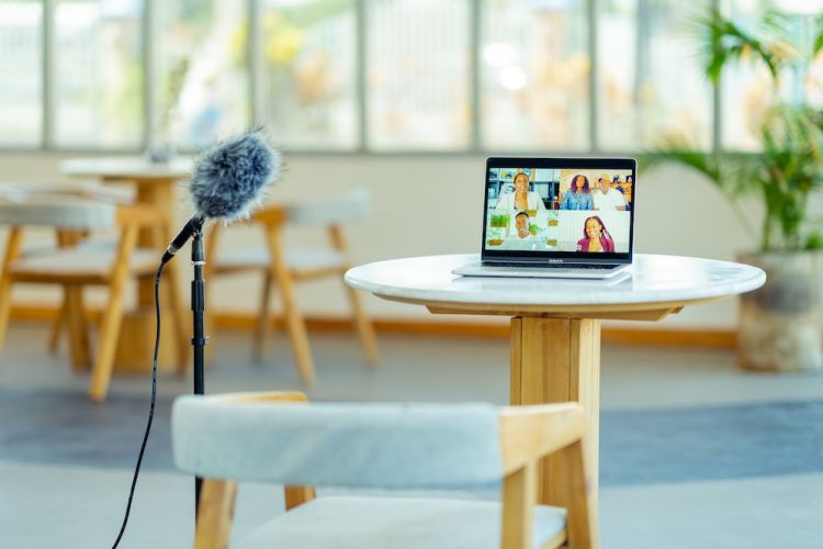 Cara record Zoom di laptop dan MacBook, simpel dan mudah dilakukan