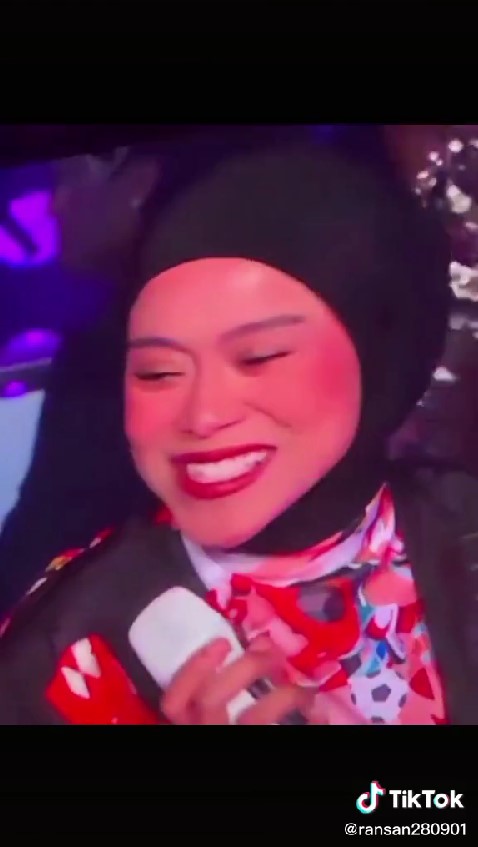 Lesty manggung usai kasus KDRT, netizen singgung kerongkongan geser