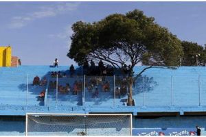 11 Kelakuan lucu orang akibat cuaca panas ini ada-ada saja