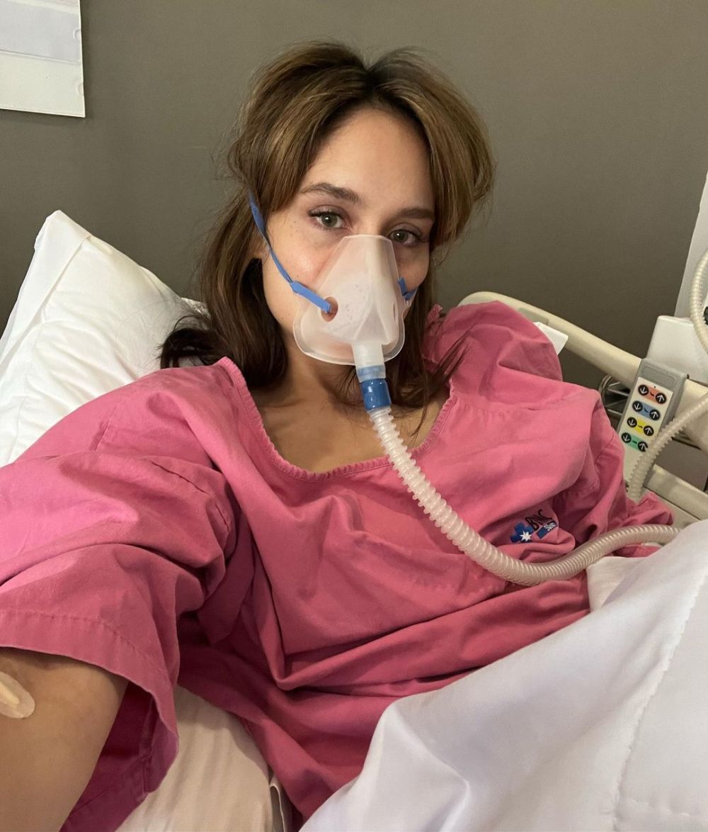 Kerja 22 jam sehari, berat badan Cinta Laura anjlok hingga masuk RS