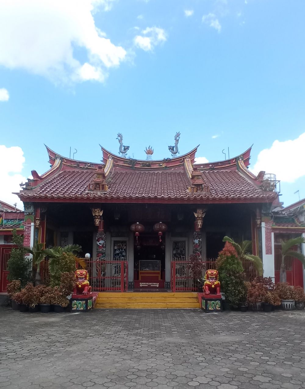 Fuk Ling Miau, kelenteng khas Cina-Jawa di Yogyakarta