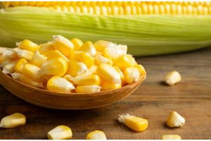 Jangan tertipu, ini cara mudah memilih jagung yang manis dan renyah