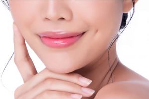 5 Tips membuat ombre lips ala Korea, cocok bagi pemula