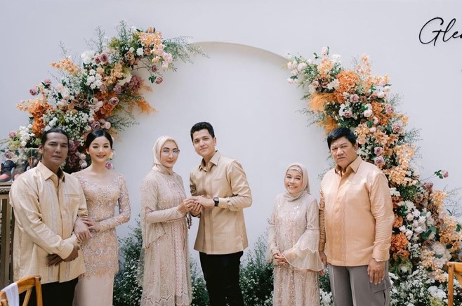 Jelang hari pernikahan, ibunda Rendi Jhon meninggal dunia