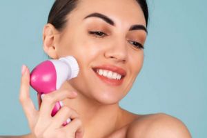 11 Rekomendasi facial brush di bawah Rp 200 ribu, bikin wajah bersih