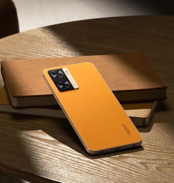 5 Cara pose foto profesional buat Linkedin, auto ramai tawaran kerja