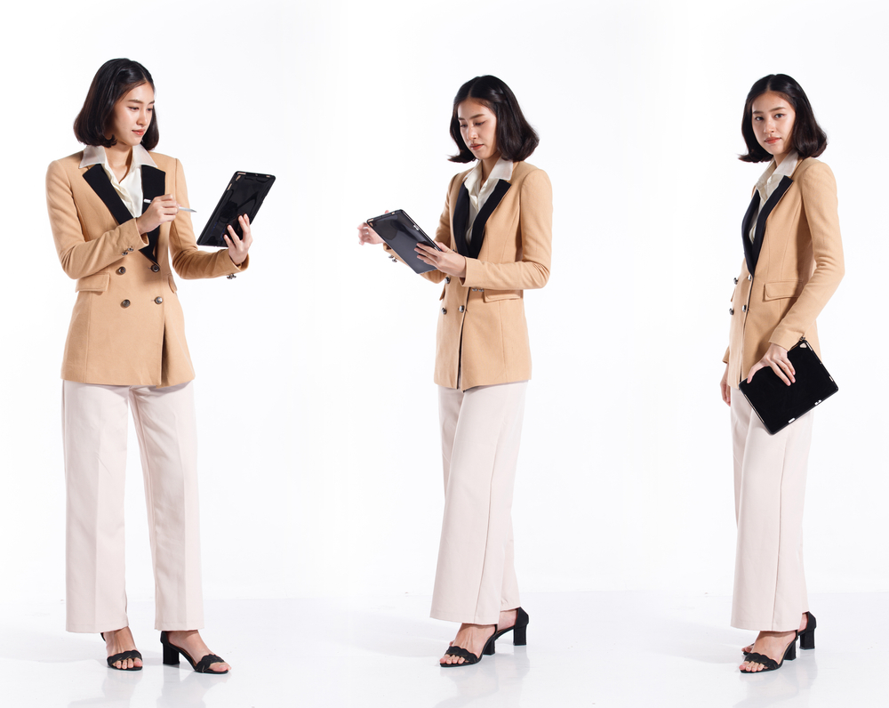 5 Cara pose foto profesional buat Linkedin, auto ramai tawaran kerja