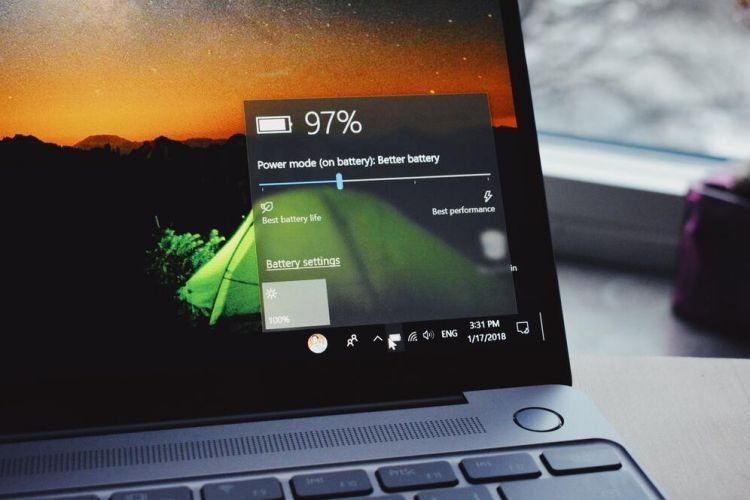 Cara kalibrasi baterai laptop Windows 11, atasi persentase tak akurat