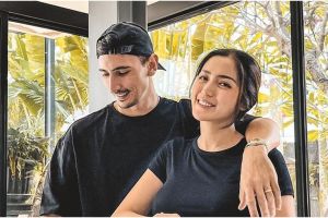 7 Trik MPASI pertama ala Jessica Iskandar, bantu anak mengenal makanan