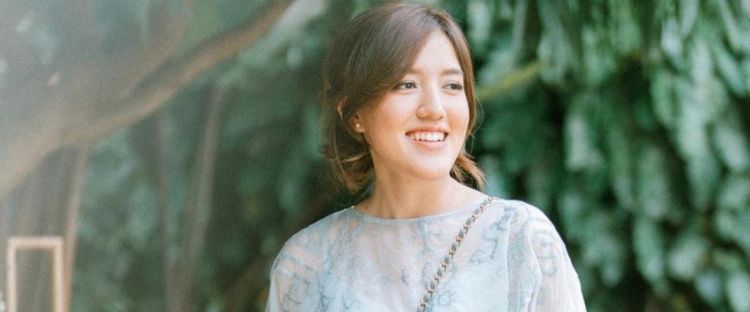 5 Step skincare malam Ify Alyssa ini bikin wajah lembap dan glowing