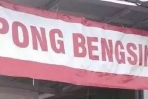 11 Tulisan typo di penjual bensin ini bikin gagal paham, sengaja dipelesetin?