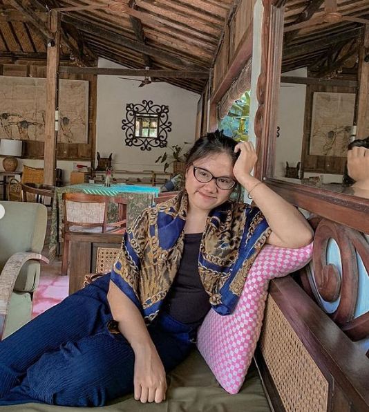 Terungkap kebiasaan chat mertua Kaesang pada adik Erina Gudono, bikin auto kangen ibunda