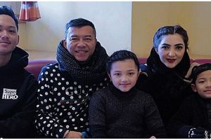 Dirayakan di luar negeri, intip potret kue ulang tahun 8 anak seleb