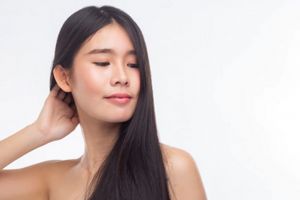 3 Tips simpel membersihkan kulit kepala, jangan lupakan moisturizer