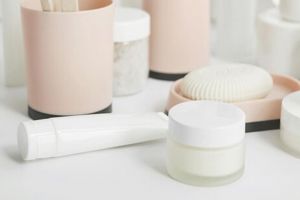 Jangan asal taruh, tips menyimpan produk skincare sesuai dengan kegunaannya