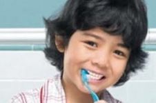 Dulu jadi bintang cilik iklan pasta gigi, intip 11 pesona Dimas Gabra yang kini jadi fotografer