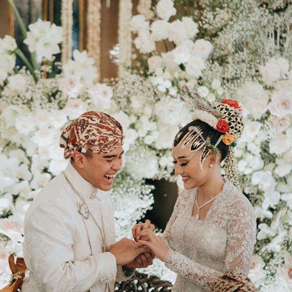 Kaesang ulang tahun, Erina Gudono ungkap hari-harinya sebagai pengantin baru