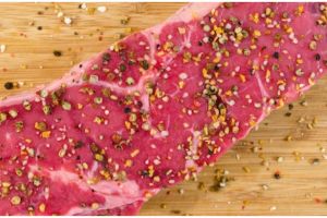 Trik menghilangkan bau amis daging setelah disimpan di kulkas, cuma pakai satu bahan