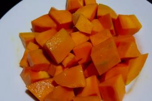 Jangan keliru, ini cara memotong mangga agar rapi dan tidak lembek