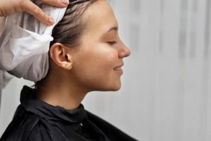 5 Tips memilih masker sesuai jenis rambut, pilih kandungan minyak alami