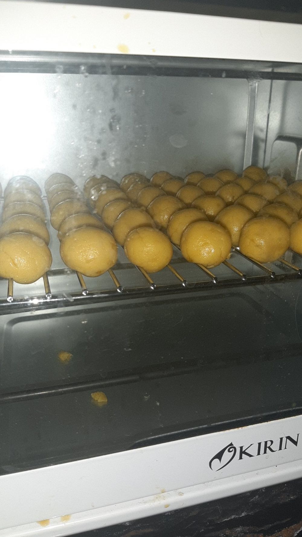 Aksi warganet buat nastar ini endingnya ngenes abis, bikin geleng-geleng kepala