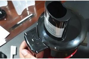Jangan ditarik, begini cara mudah membuka dan menutup slow juicer