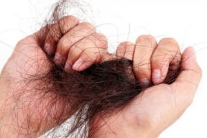 Rambut tebal dan kuat, cara membuat masker untuk atasi rontok ini hanya pakai 2 bahan alami