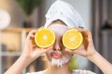 Sering jadi bahan lulur dan masker, ternyata lemon bisa sebabkan 8 masalah kulit yang tak kamu sadari