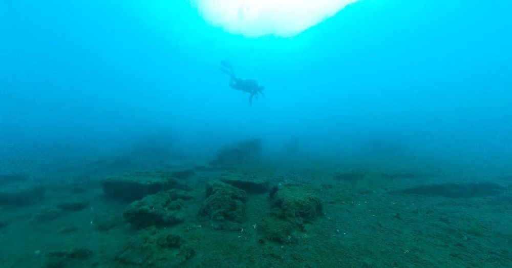 Besi yang ditemukan di dasar laut Sulawesi ini dulunya perkampungan, begini misteri di baliknya
