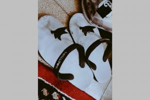 15 Potret kreasi sandal ini gagal estetik, hasilnya nyeleneh abis