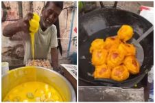 11 Potret pembuatan gorengan khas India, santai ngaduk telur tanpa sarung tangan