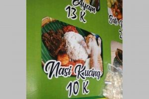 11 Potret lucu orang salah desain spanduk ini nyelenehnya bikin orang salah paham