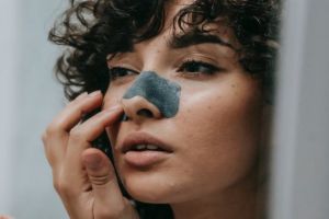 Cuma modal Rp 2 ribu, begini trik hilangkan komedo pakai pore pack dari 2 bahan dapur