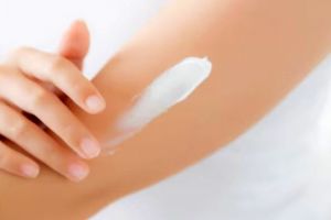 Bebas bahan kimia, ini cara membuat body cream untuk lembapkan kulit pakai 6 bahan alami