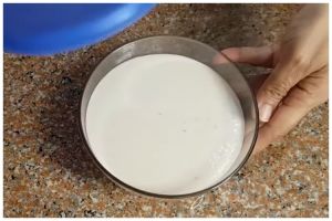 Tanpa masuk freezer, ini trik menyimpan santan agar awet dan tak berubah rasa hingga 3 minggu
