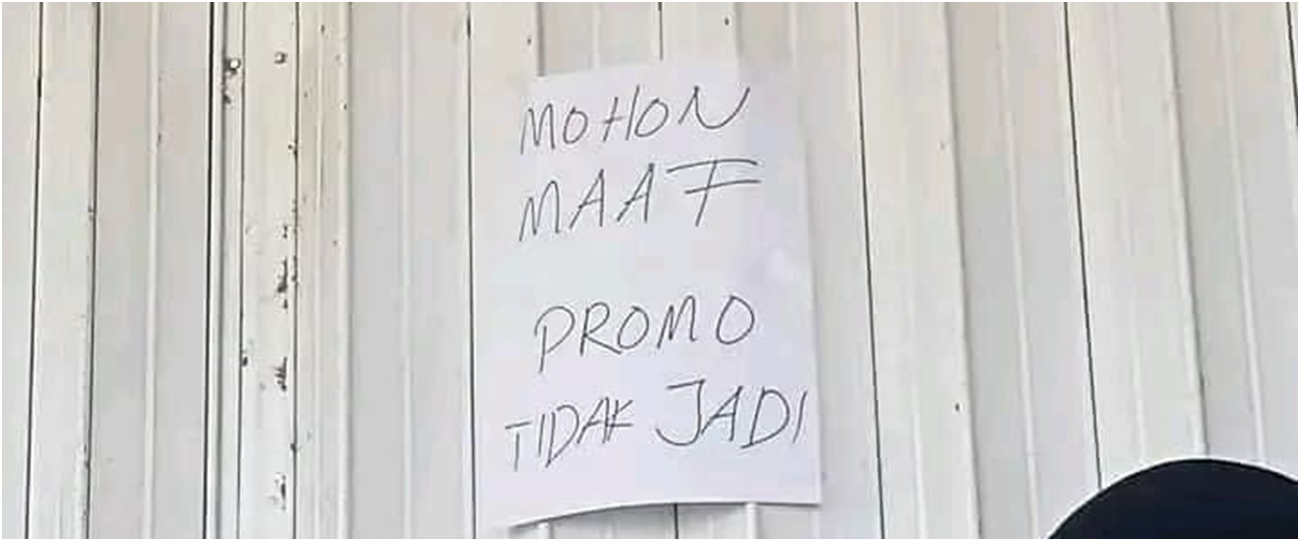 Pancing emosi pembeli, 13 tulisan lucu promo dagangan ini endingnya bikin gigit jari